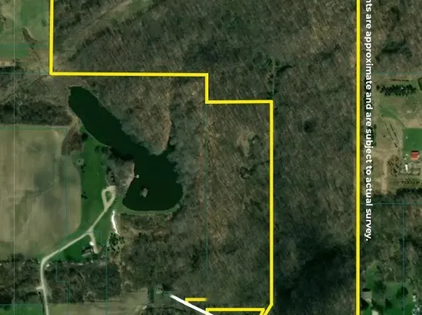 Bayton St E, Alliance, OH 44601