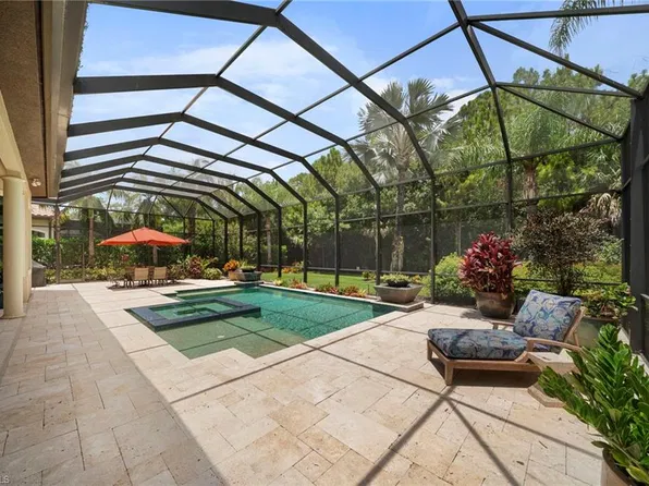 6477 Costa CIR, NAPLES, FL 34113