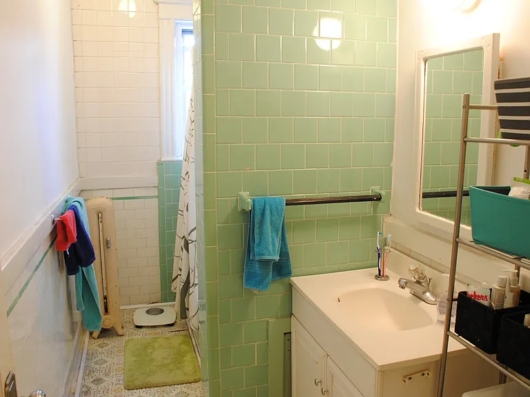 118 University Rd #3 — Photo 8