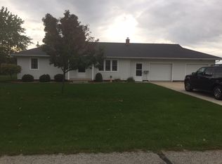 401 E Curtis St, Stryker, OH 43557
