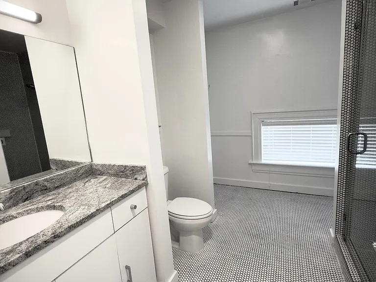 236 S Watkins St — Photo 8