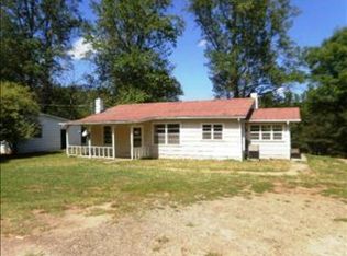 727 S Skeenah Rd, Franklin, NC 28734