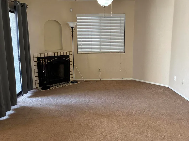 1800 W Elliot Rd #134 — Photo 2