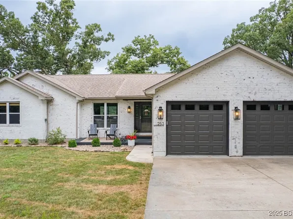 253 Sportsmans Dr, Camdenton, MO 65020