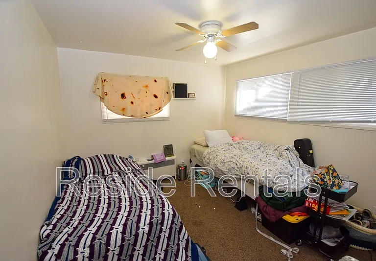686 Darwin Ave #3 — Photo 9