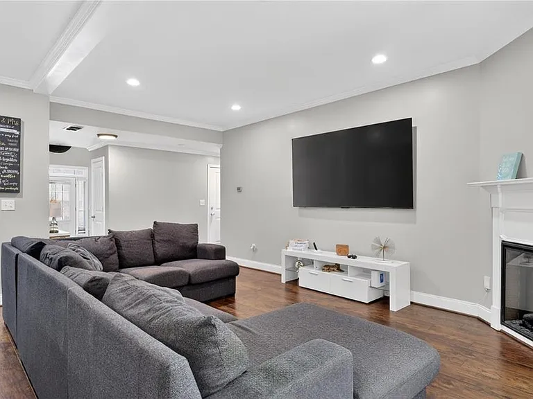 3066 Dolostone Way — Photo 18