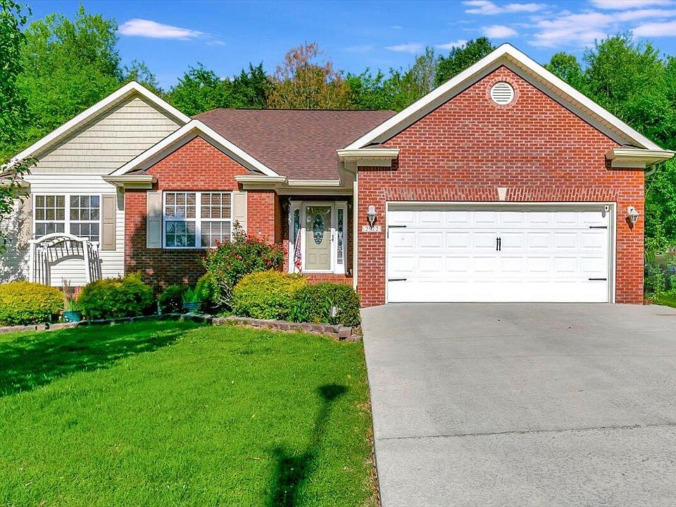1st image of 2922 Holliday Dr NW