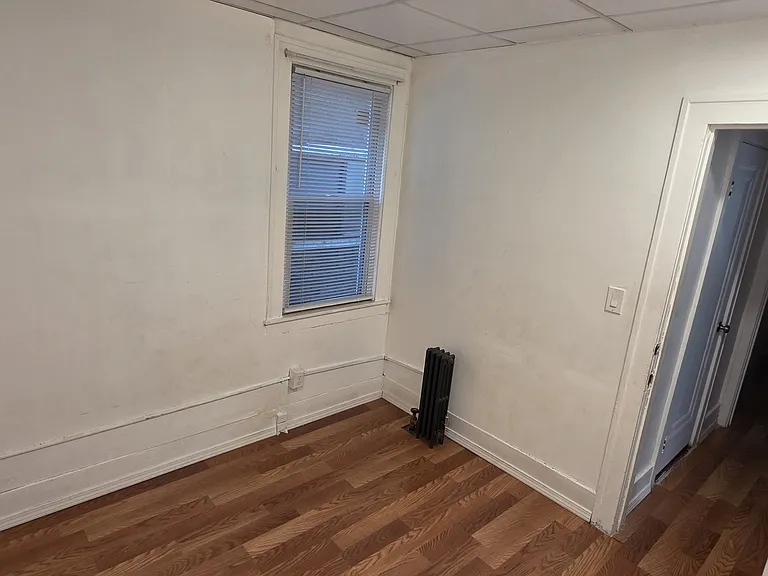 3858 Trowbridge St #1 — Photo 13