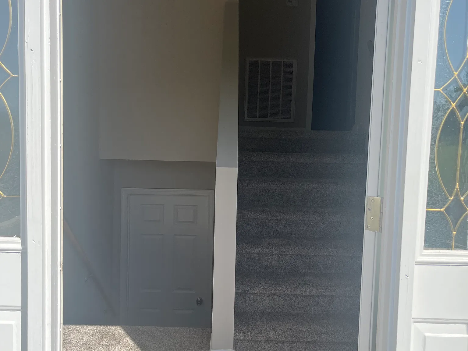 3 bed, 1840 sqft, $2,495 — Photo 3