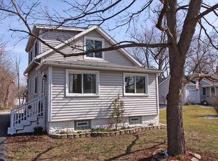 536 W Woodland Ave, Lombard, IL