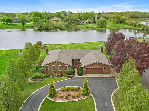 28 Windemere Ln, South Barrington, IL 60010