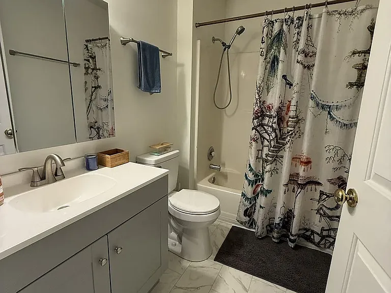 15 S Shafer St #1105 — Photo 8