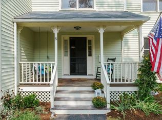 31 Damon St, Concord, MA 01742