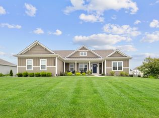 (Undisclosed Address), Saint Charles, IL