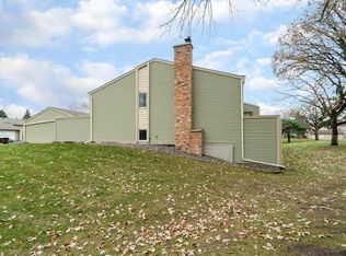 12336 Drake St NW, Coon Rapids, MN 55448