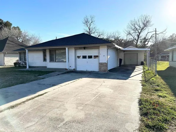 5201 Doyle Avenue, Groves, TX 77619