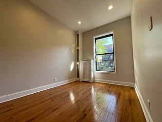 Rented by Hillel Realty Group