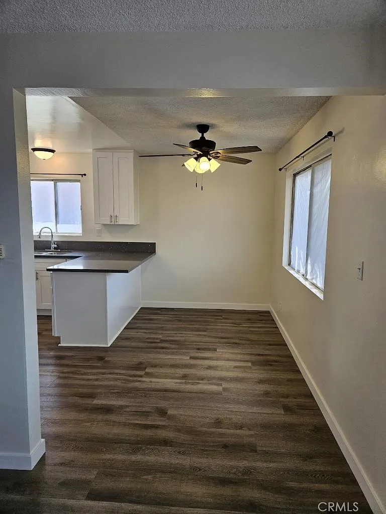 2 bed, 800 sqft, $2,600 — Photo 2