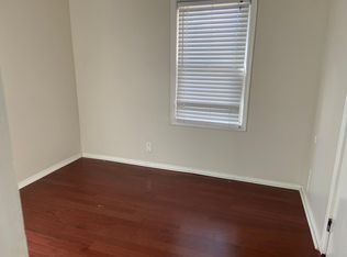 54 Gates Ave, Valley Stream, NY 11580