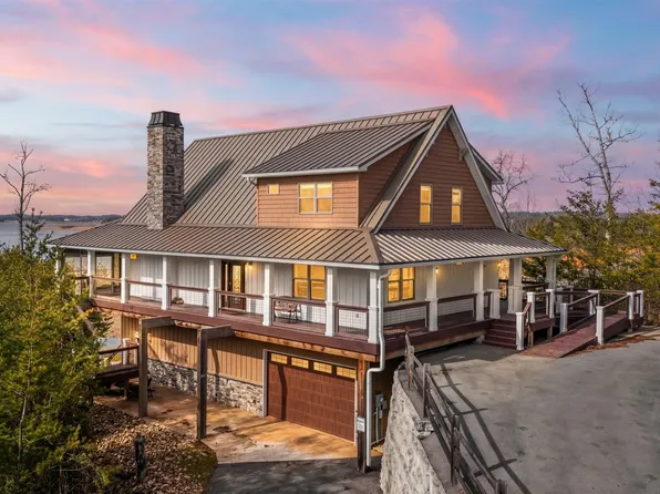 120 Cypress Dr, Dandridge, TN 37725