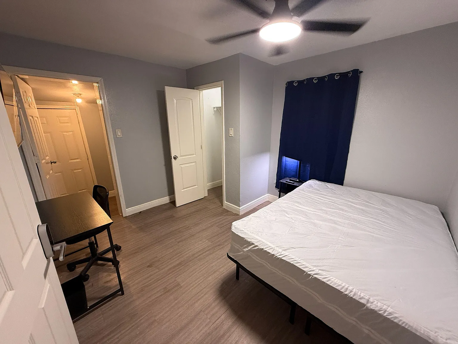 4 bed, 4.0 bath, 1975 sqft, $910 — Photo 4