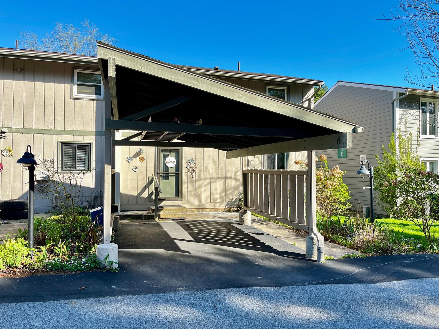 6 Harbour Ln, Canandaigua, NY 14424 Zillow