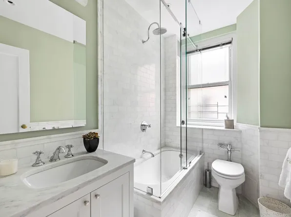 114 East 84th Street image 12 of 14