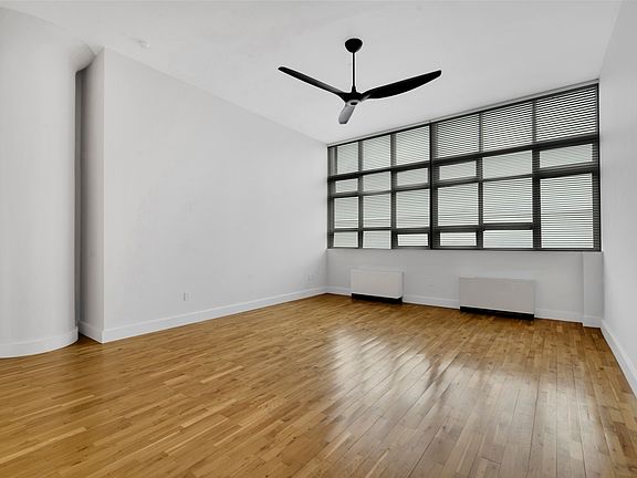 3rd image of 360 Furman St APT 316