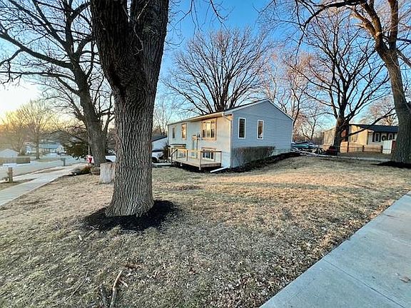 2nd image of 8320 Orient Dr