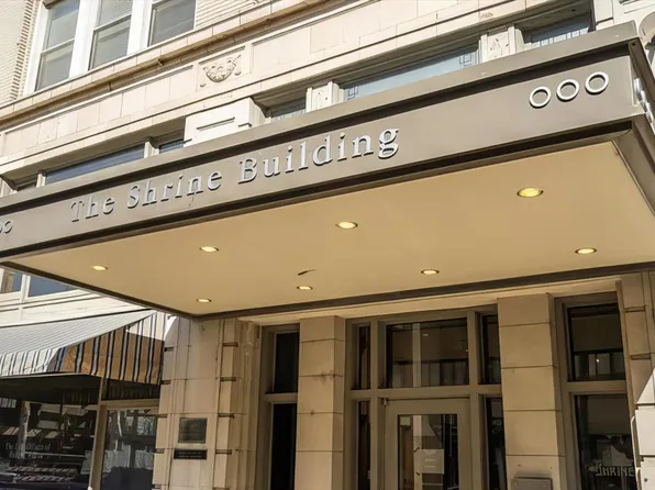 66 Monroe Ave APT 301, Memphis, TN 38103