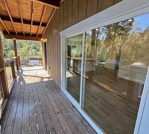4th image of 8055 Hermosa Ave