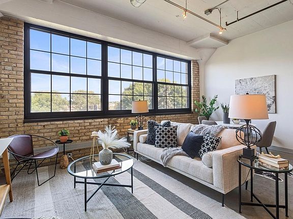3rd image of 730 Stinson Blvd Unit 320