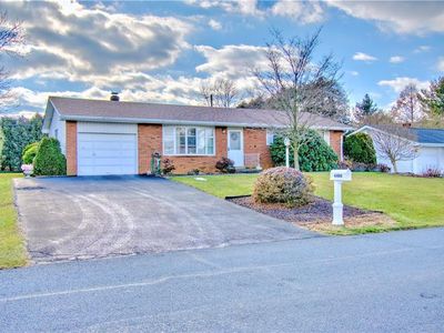 4406 South Dr, Allentown, PA, 18103
