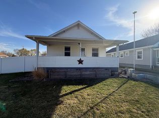 806 E 11th St, North Platte, NE 69101