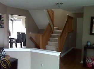 3135 Goldenrod Dr, Rochester Hills, MI 48307