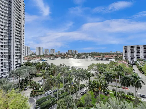 21205 Yacht Club Dr APT 1004, Aventura, FL 33180