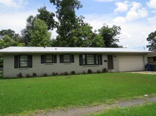 516 Abdalla Blvd, Opelousas, LA 70570