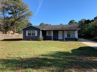 6616 Amanda Cir, Fayetteville, NC 28304