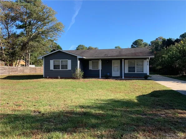 6616 Amanda Cir, Fayetteville, NC 28304
