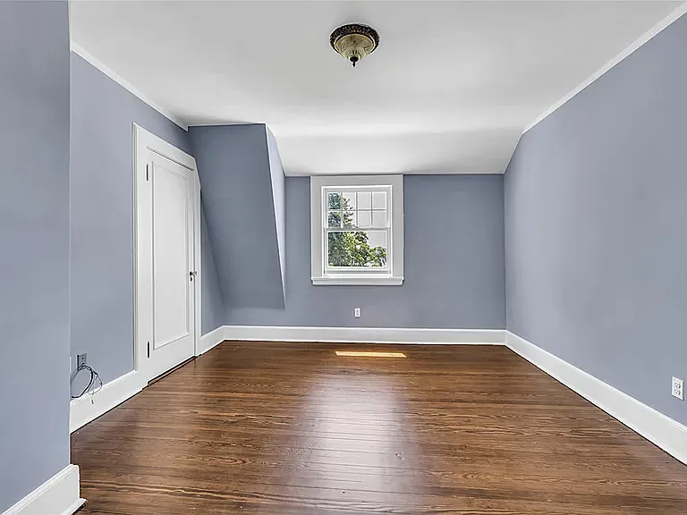 159 E Shore Rd — Photo 31