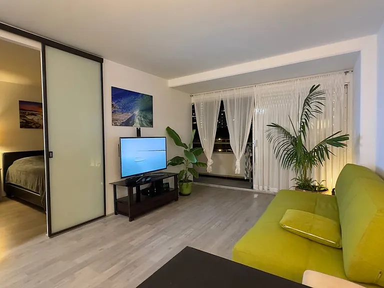 445 Kaiolu St #809 — Photo 8