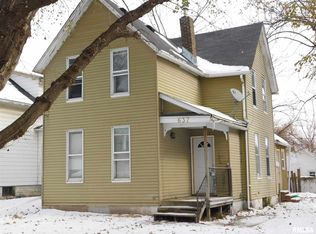637 Oak St, Davenport, IA 52802