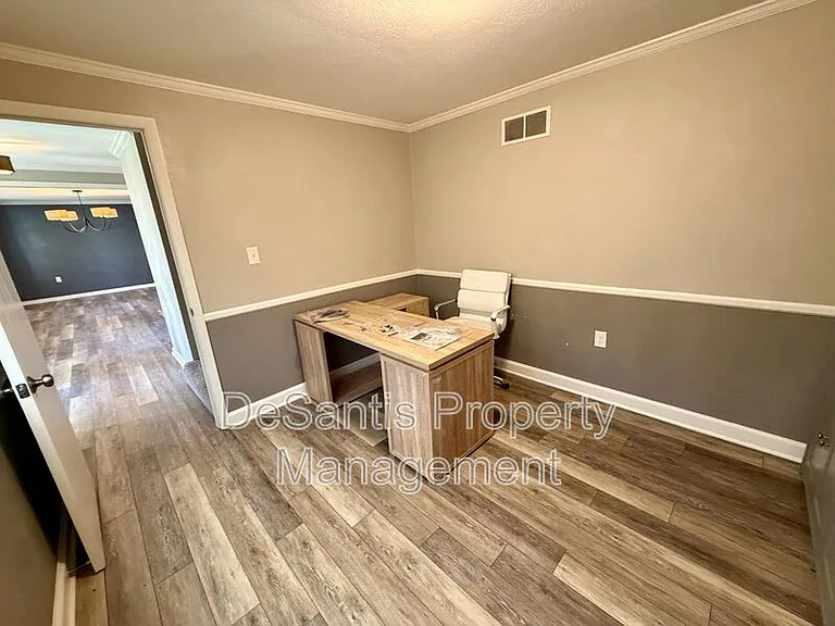 5043 Julia Ln — Photo 21