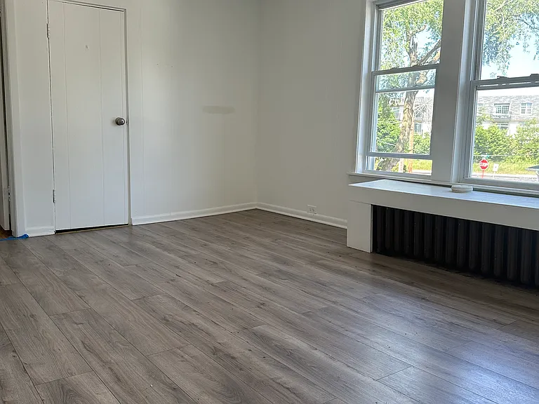 239 Ashland Ave #2 — Photo 11