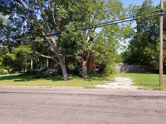 2nd image of 425 W McGee St