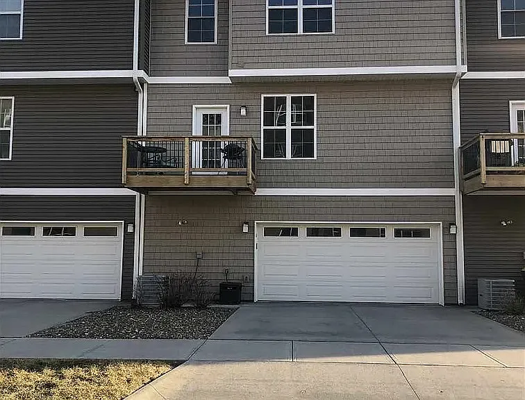 350 Clark Dr #1-3 — Photo 9