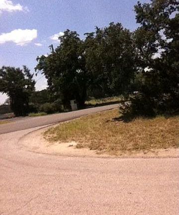 2nd image of 2645 Lakeshore Dr