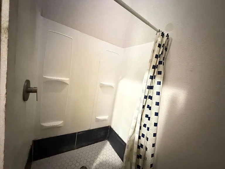 1211 W Park Ave #107 — Photo 3
