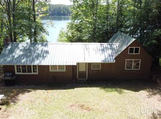 6090 N Northrough Rd, Wetmore, MI 49895