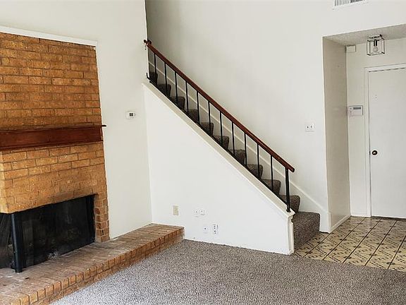 5th image of 4905 Burlingame Dr